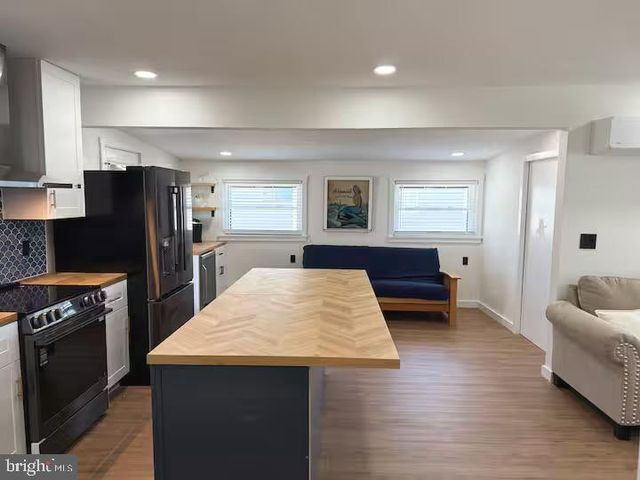 39 BIRCH RD, Villas, NJ 08251