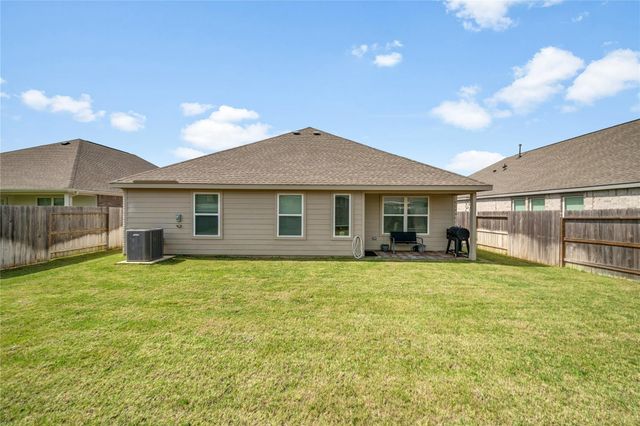 32239 Cedar Crest Drive, Waller, TX 77484