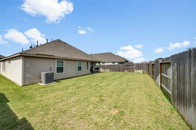 32239 Cedar Crest Drive, Waller, TX 77484