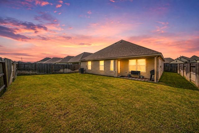32239 Cedar Crest Drive, Waller, TX 77484