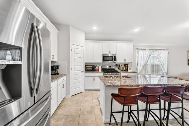 32239 Cedar Crest Drive, Waller, TX 77484