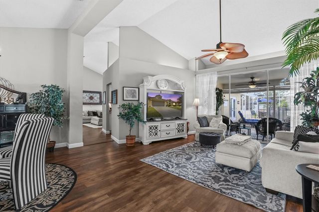 1049 LARKIN ROAD, Spring Hill, FL 34608