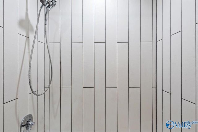 1532 Circle Drive, Guntersville, AL 35976