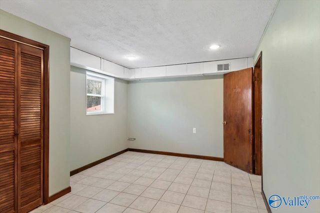 1532 Circle Drive, Guntersville, AL 35976