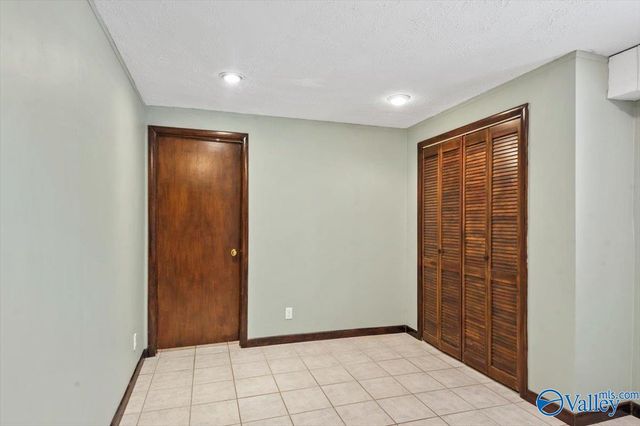 1532 Circle Drive, Guntersville, AL 35976