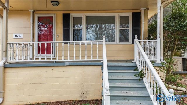 1532 Circle Drive, Guntersville, AL 35976