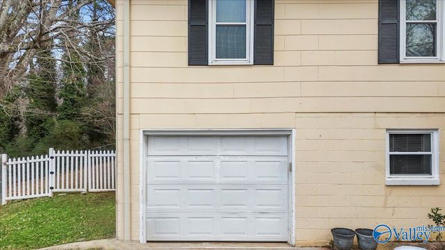 1532 Circle Drive, Guntersville, AL 35976