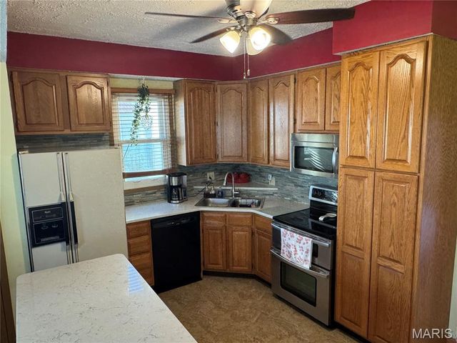 413 W State Street, Union, MO 63084