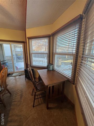 413 W State Street, Union, MO 63084