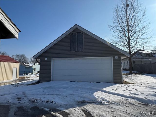 413 W State Street, Union, MO 63084