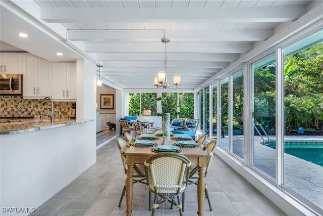 79 Burning Tree DR, Naples, FL 34105