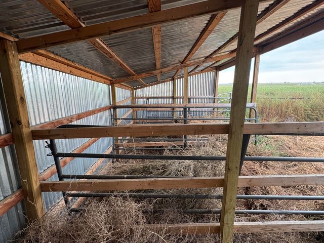 790 US-84, Farwell, TX 79325