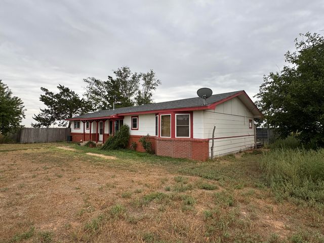 790 US-84, Farwell, TX 79325