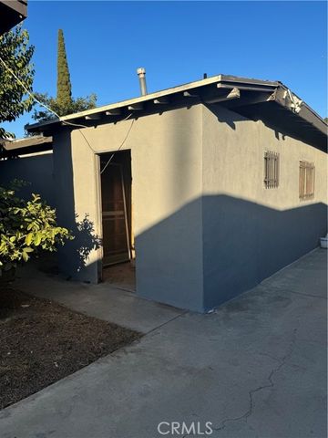 529 S Sydney, East Los Angeles, CA 90022