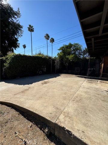 529 S Sydney, East Los Angeles, CA 90022