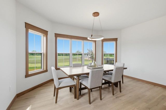 6651 Lucas Lane, Sun Prairie, WI 53598