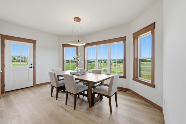 6651 Lucas Lane, Sun Prairie, WI 53598