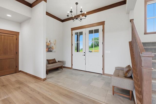 6651 Lucas Lane, Sun Prairie, WI 53598