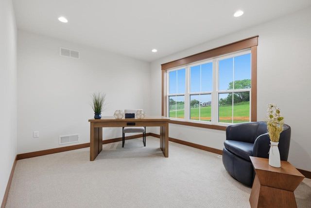 6651 Lucas Lane, Sun Prairie, WI 53598