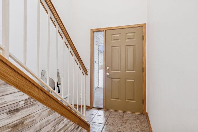 1012 18th Avenue SE, Forest Lake, MN 55025