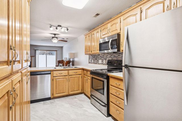 1012 18th Avenue SE, Forest Lake, MN 55025