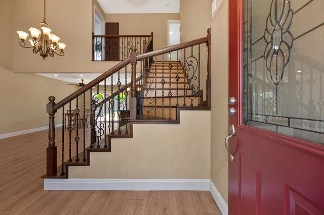 5673 Mesa Verde Cir, Rocklin, CA 95677