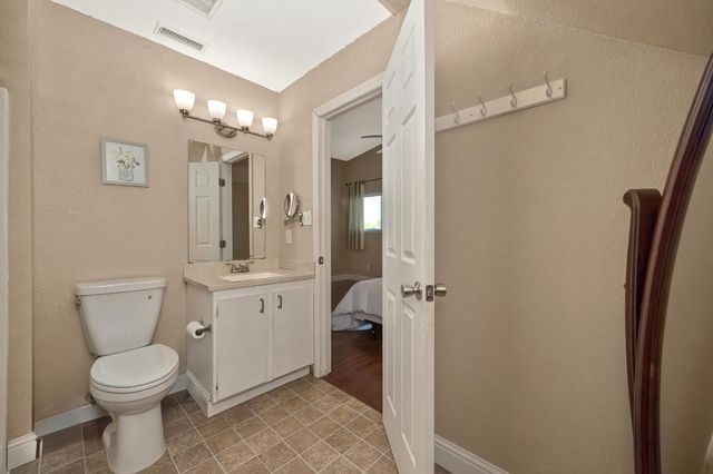 5673 Mesa Verde Cir, Rocklin, CA 95677