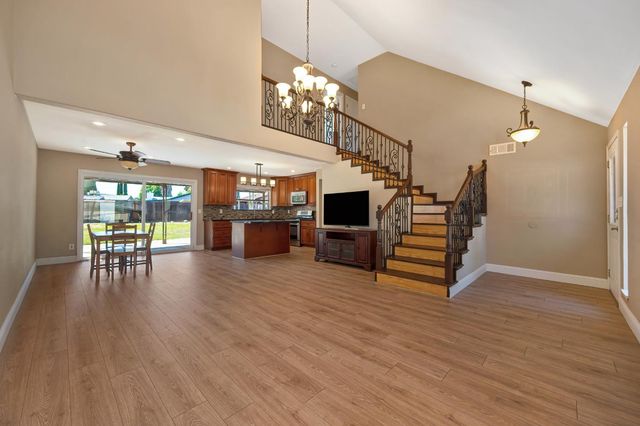 5673 Mesa Verde Cir, Rocklin, CA 95677