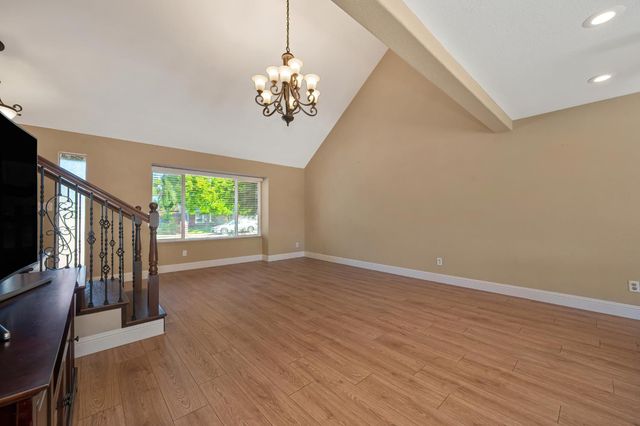 5673 Mesa Verde Cir, Rocklin, CA 95677