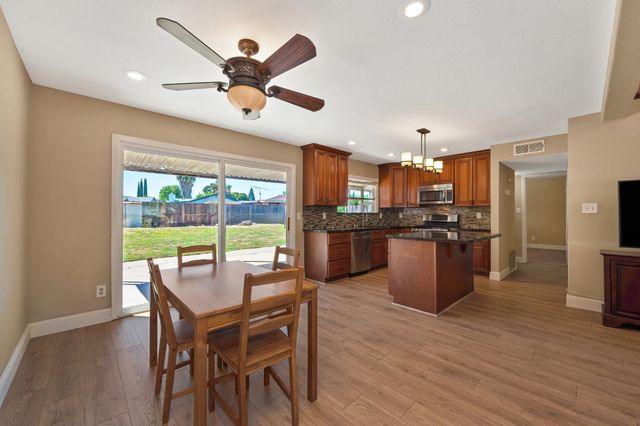5673 Mesa Verde Cir, Rocklin, CA 95677