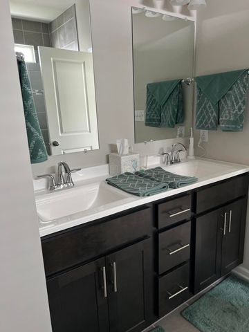 6682 Sky Drive, Schererville, IN 46375