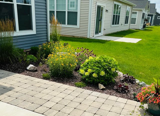 6682 Sky Drive, Schererville, IN 46375