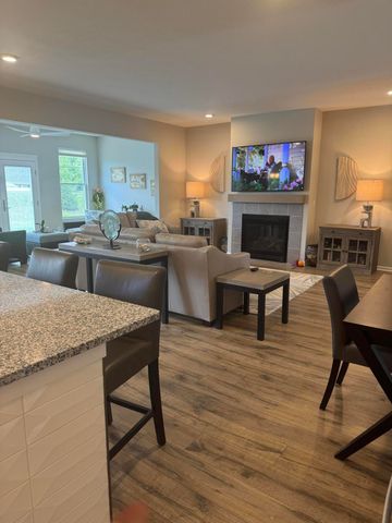 6682 Sky Drive, Schererville, IN 46375