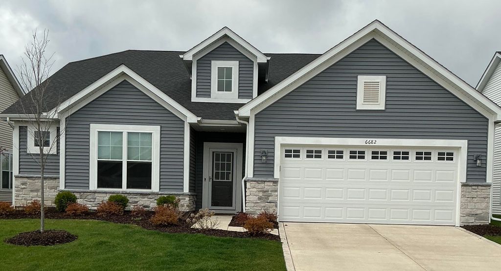 6682 Sky Drive, Schererville, IN 46375