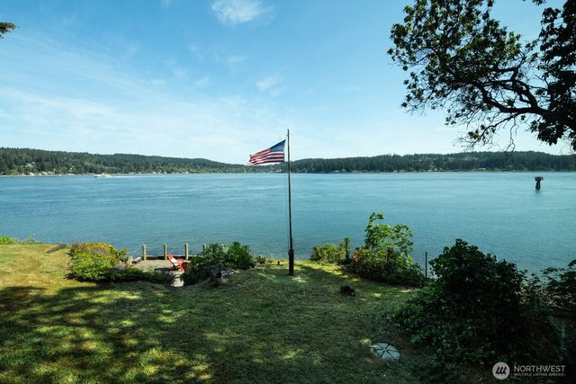 6069 Watauga Beach Drive E, Port Orchard, WA 98366