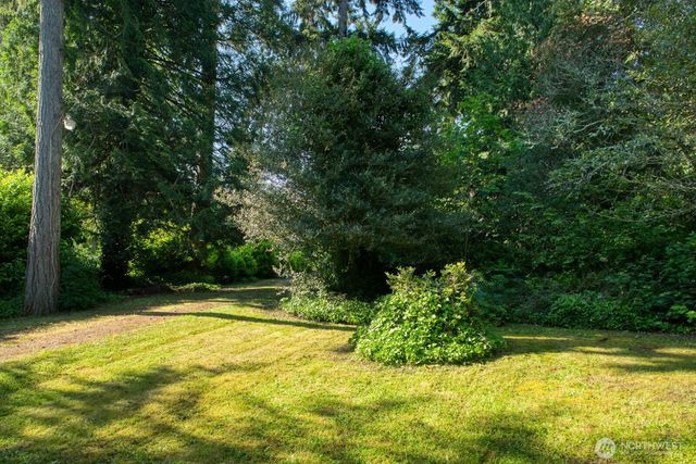 6069 Watauga Beach Drive E, Port Orchard, WA 98366