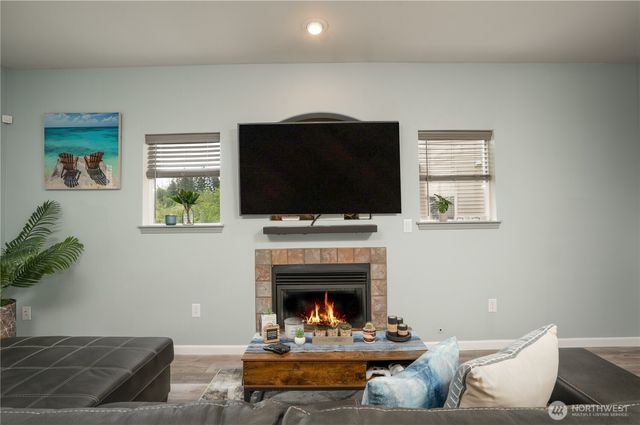 12523 63rd Avenue E, Puyallup, WA 98373