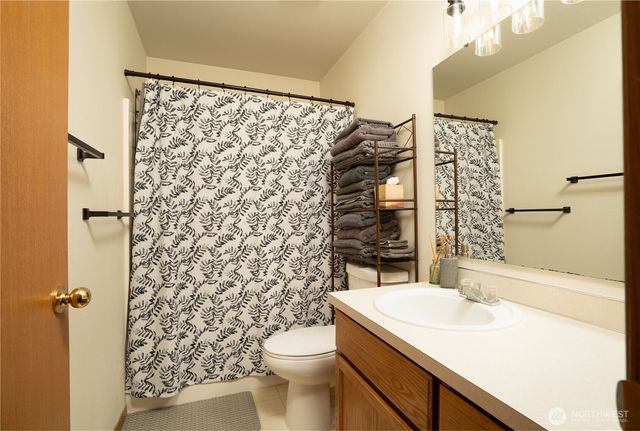 12523 63rd Avenue E, Puyallup, WA 98373