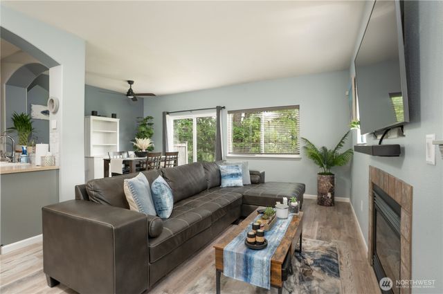 12523 63rd Avenue E, Puyallup, WA 98373