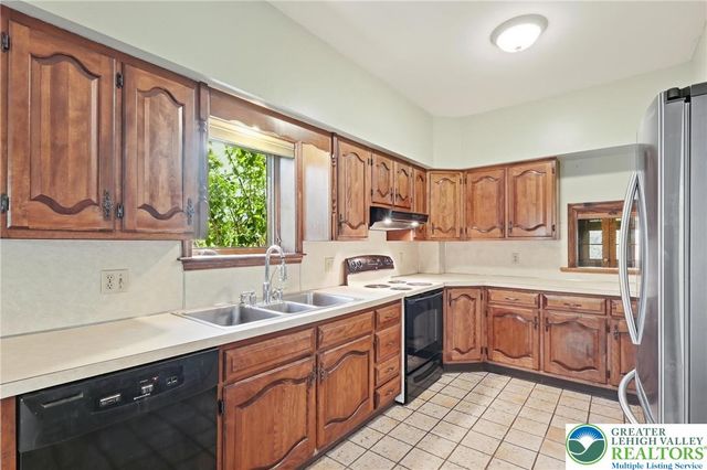 909 North 19th Street, Allentown City, PA 18104