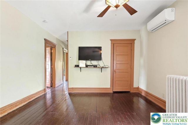 909 North 19th Street, Allentown City, PA 18104