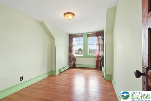 909 North 19th Street, Allentown City, PA 18104