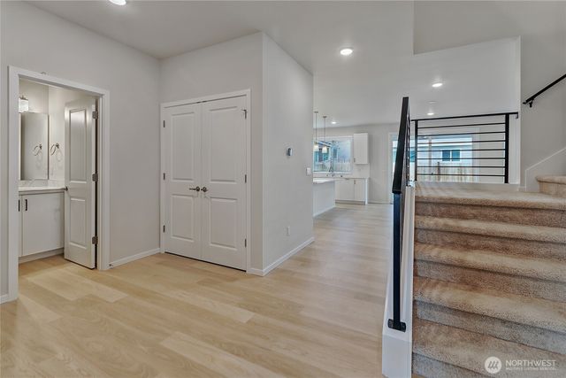 18221 37th Avenue Ct E, Tacoma, WA 98446