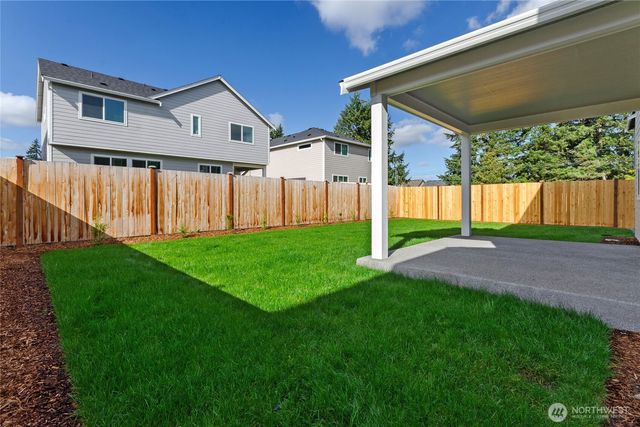 18221 37th Avenue Ct E, Tacoma, WA 98446