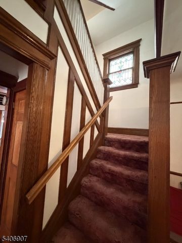 63 Sunnyside Ter, East Orange City, NJ 07018