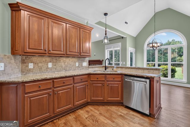 7 Outpost Trail SE, Rome, GA 30161