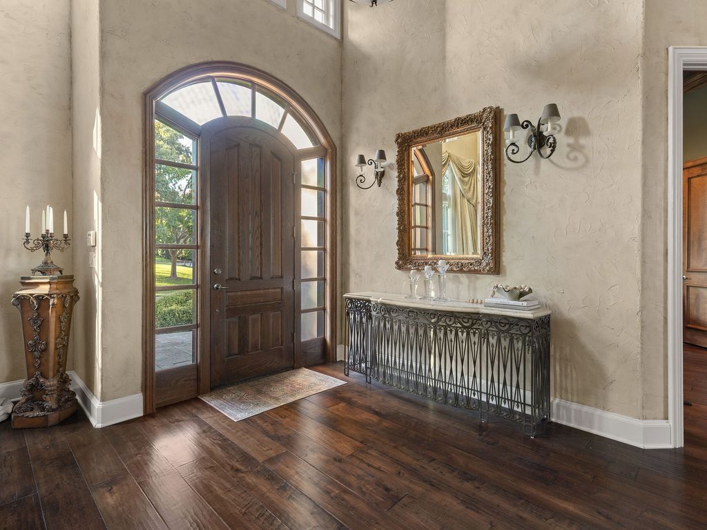 2125 Bradford Park, Fort Worth, TX 76107 — photo 3