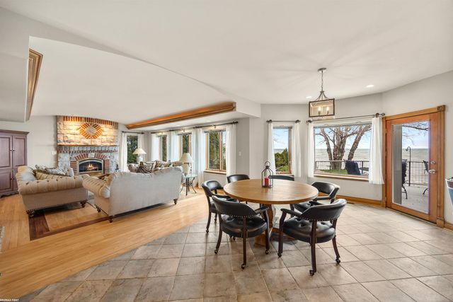 3864 Lakeshore Road, Deckerville, MI 48427