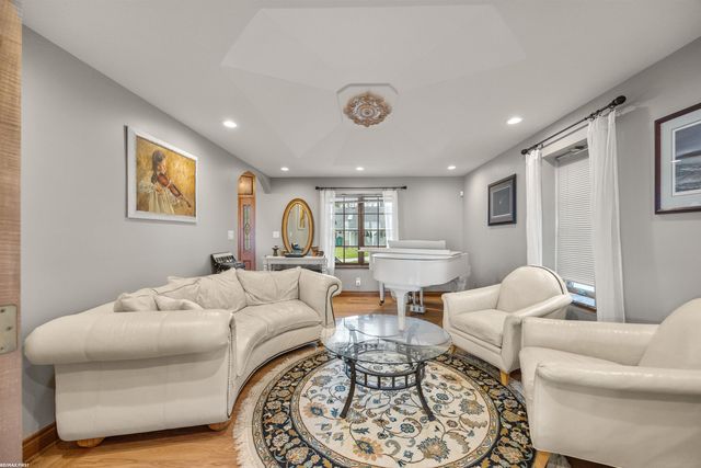 3864 Lakeshore Road, Deckerville, MI 48427