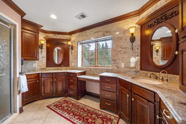 3864 Lakeshore Road, Deckerville, MI 48427